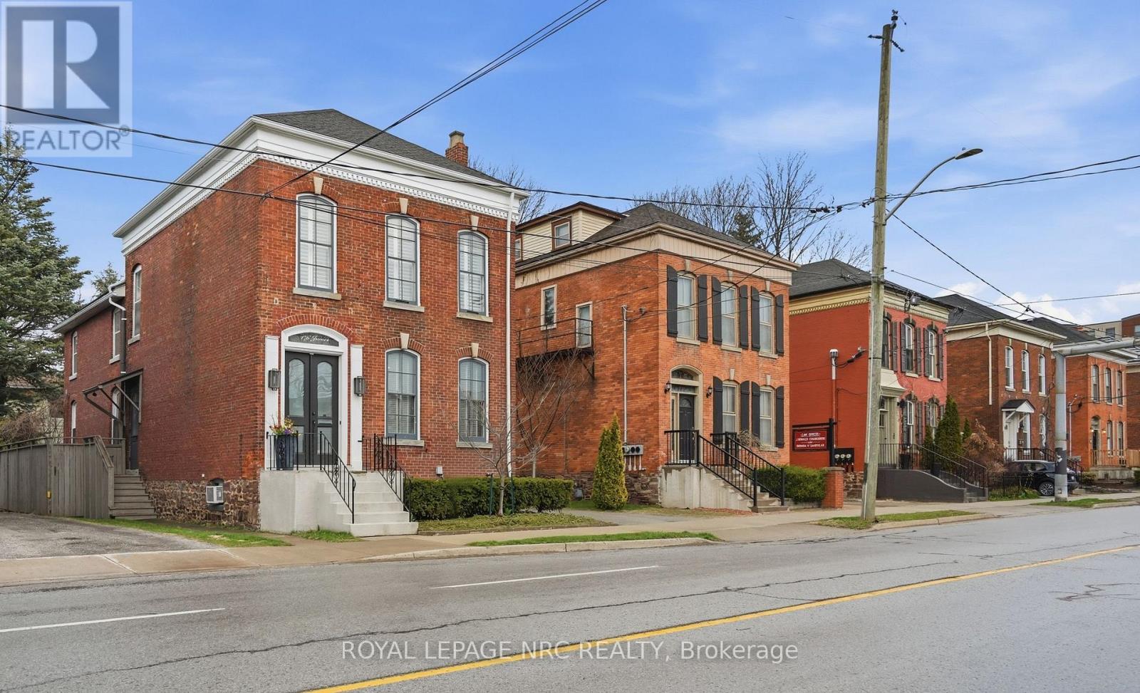 176 James Street, St. Catharines, Ontario  L2R 5C5 - Photo 2 - X12982416