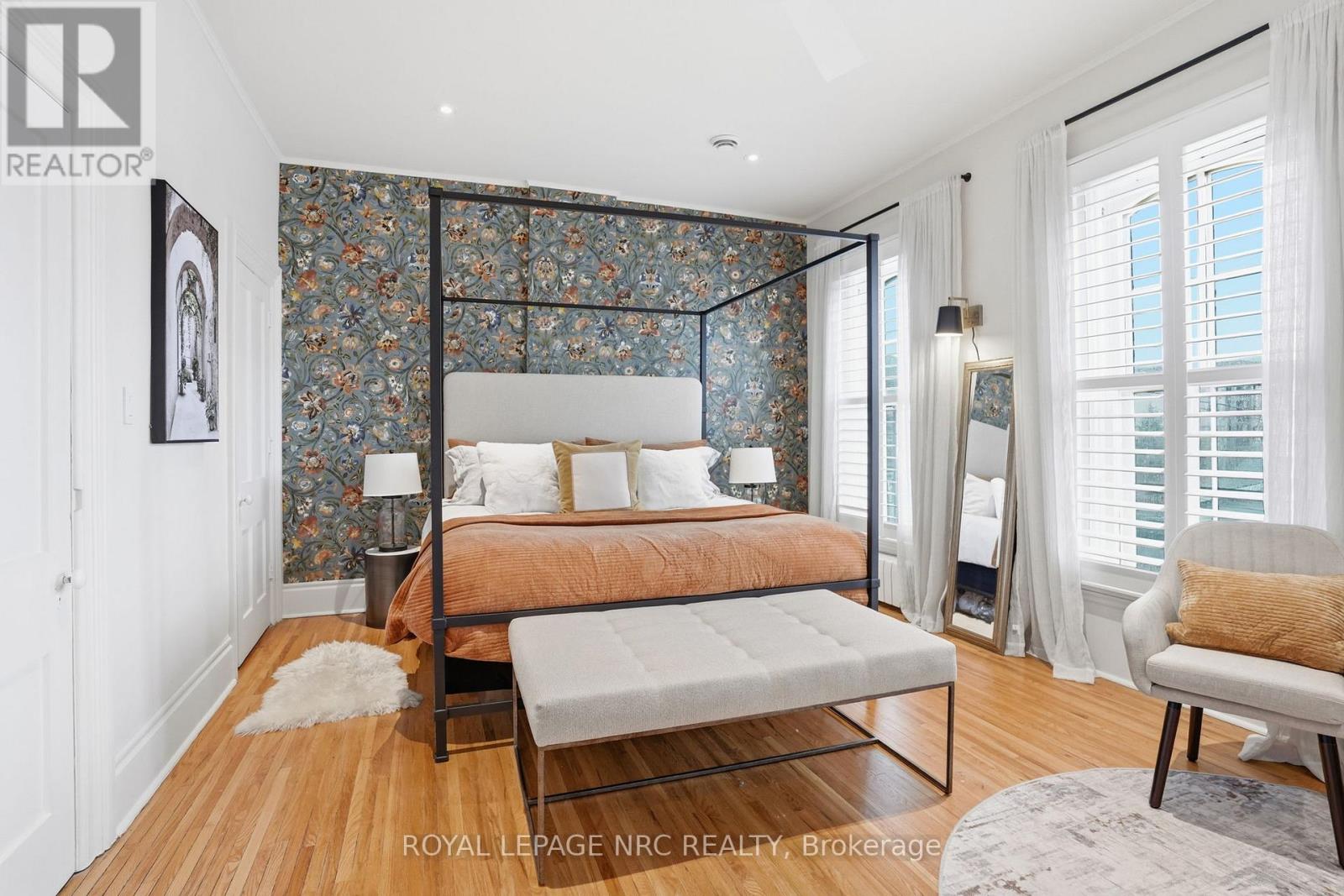 176 James Street, St. Catharines, Ontario  L2R 5C5 - Photo 26 - X12982416