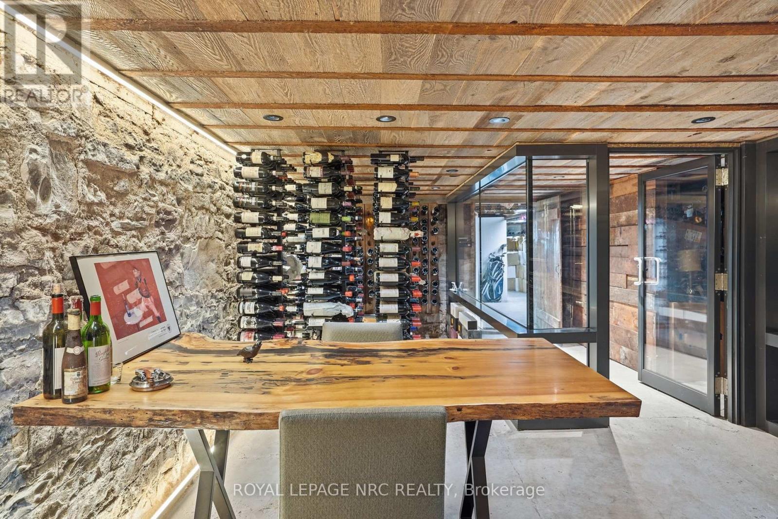 176 James Street, St. Catharines, Ontario  L2R 5C5 - Photo 43 - X12982416