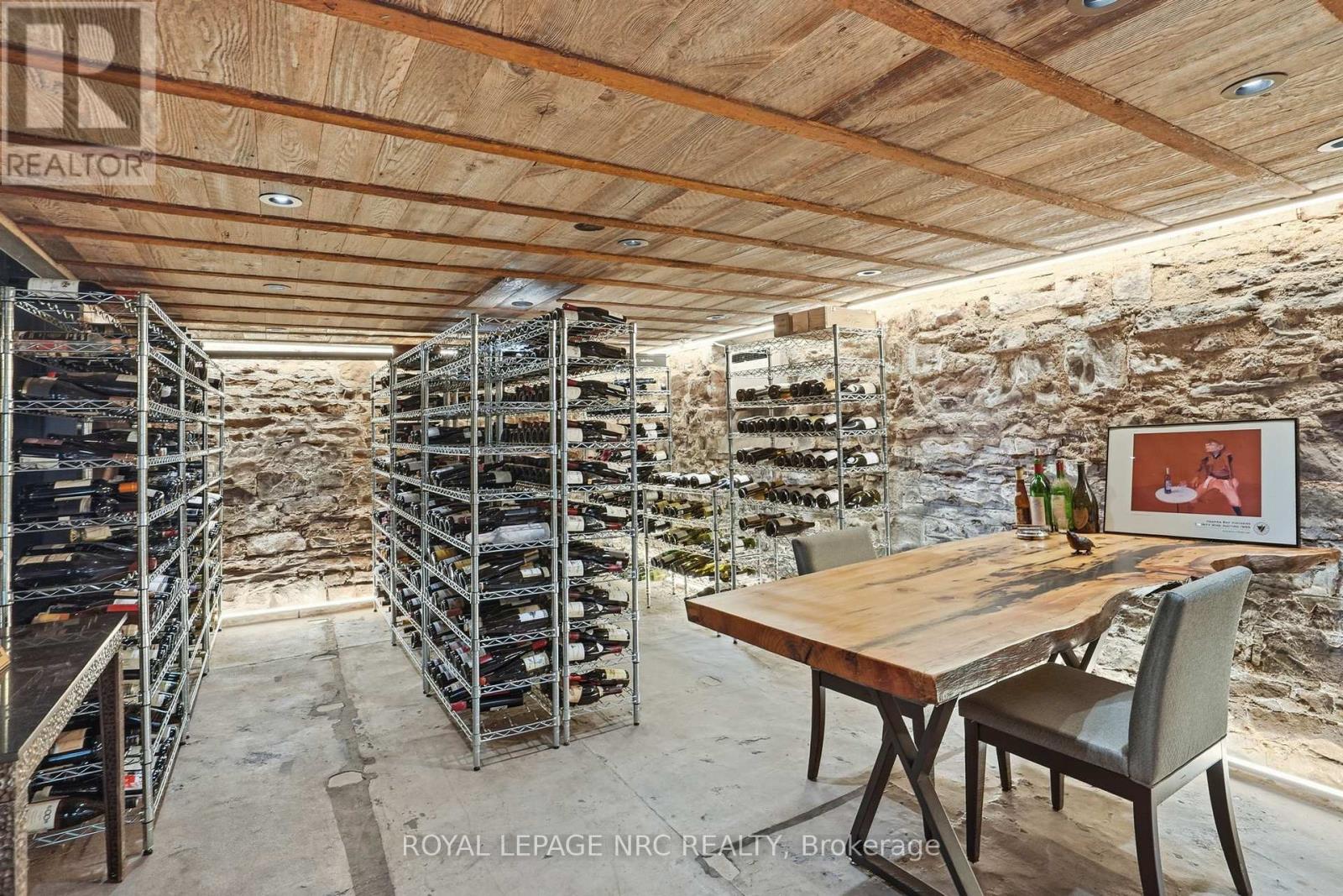 176 James Street, St. Catharines, Ontario  L2R 5C5 - Photo 45 - X12982416