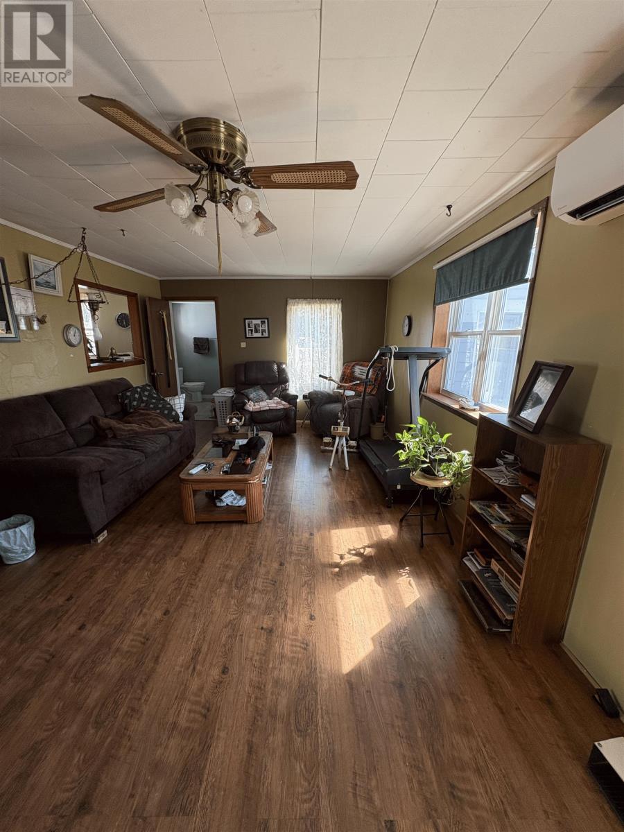 1099 Macinnis Street, Murray River, Prince Edward Island  C0A 1W0 - Photo 8 - 202606987