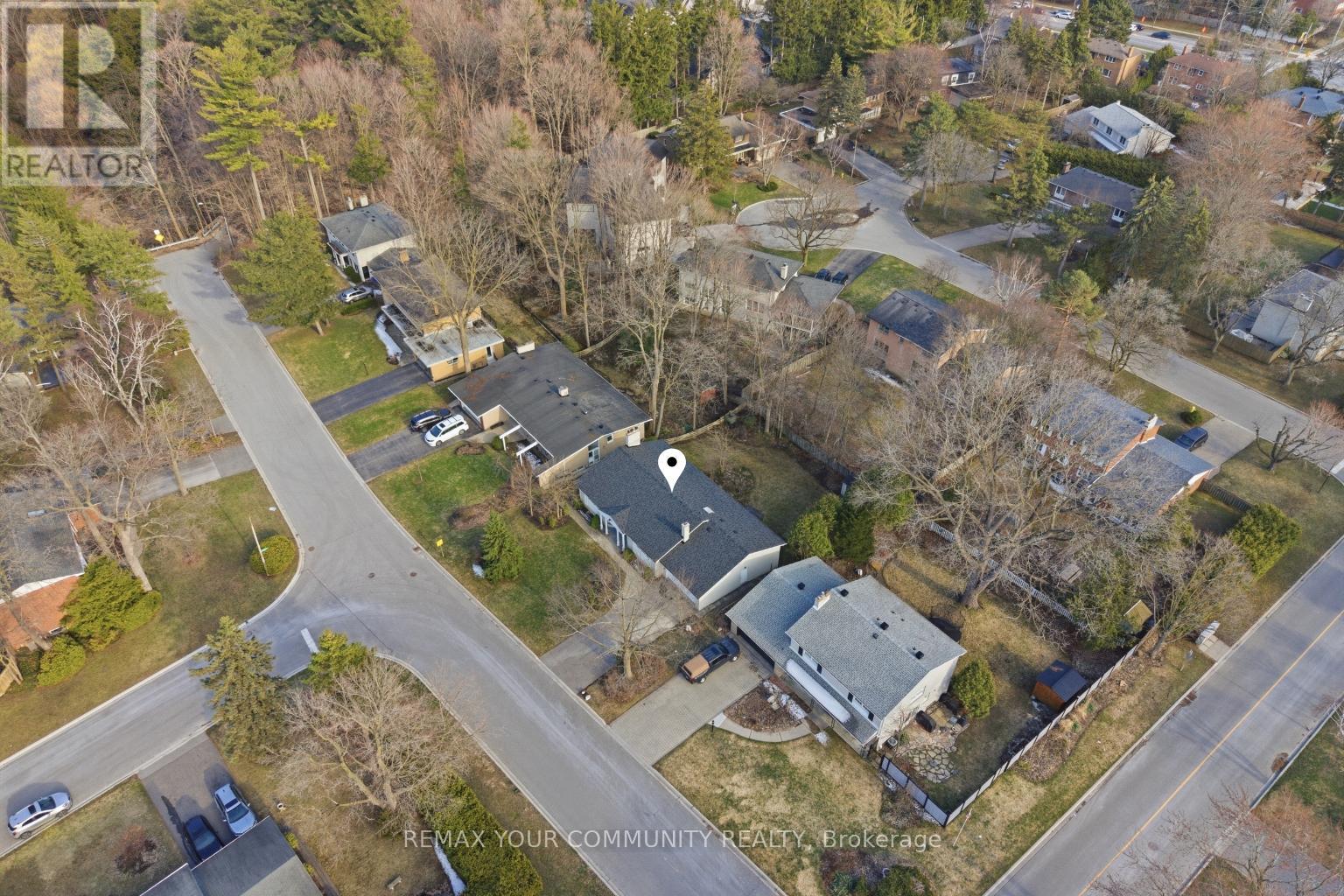 3 Pinevale Road, Markham, Ontario  L3T 1J5 - Photo 2 - N12966042