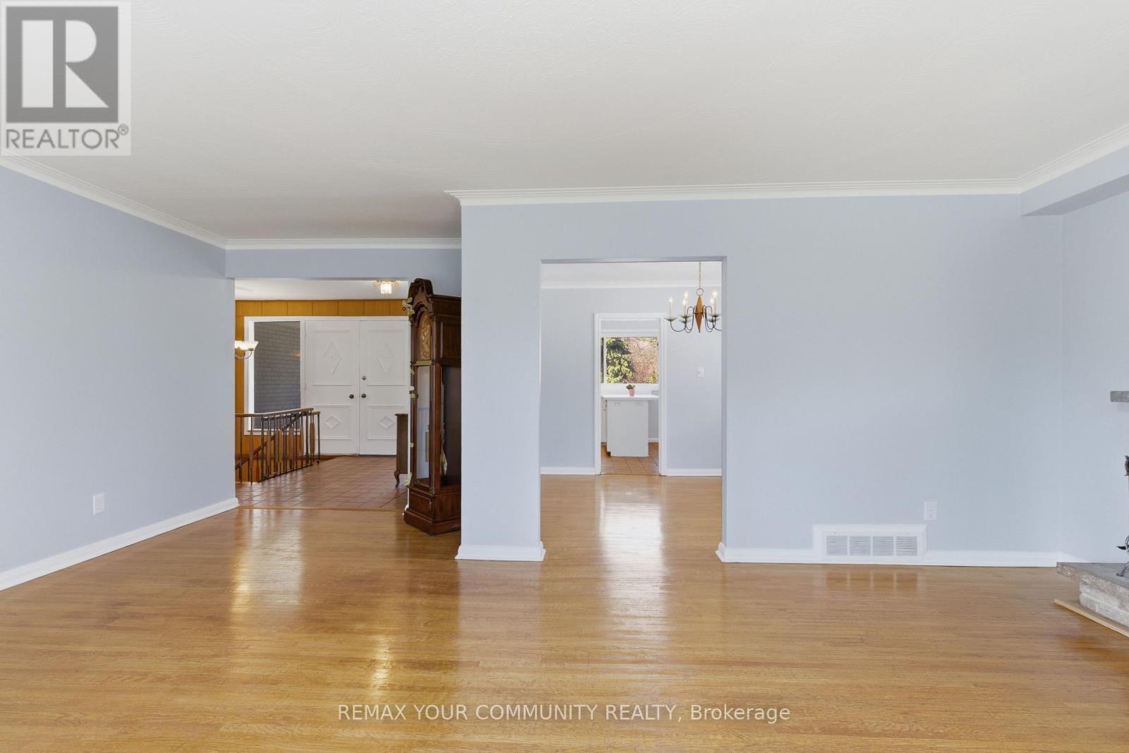 3 Pinevale Road, Markham, Ontario  L3T 1J5 - Photo 10 - N12966042