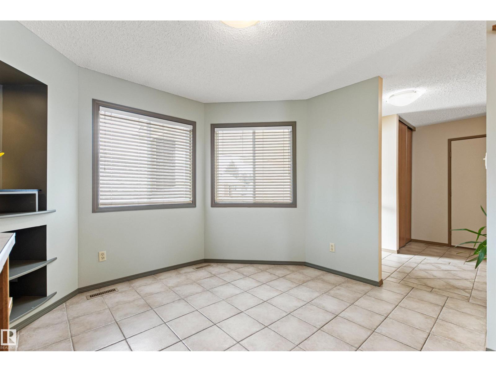 205 Oeming Rd Nw, Edmonton, Alberta  T6R 1M1 - Photo 16 - E4477714