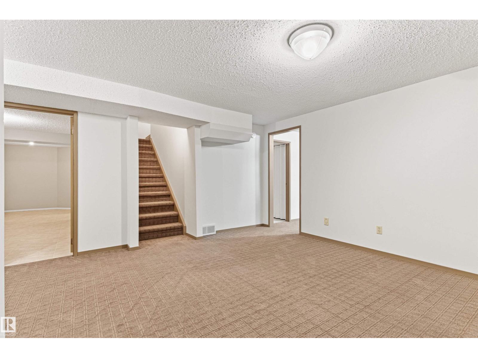 205 Oeming Rd Nw, Edmonton, Alberta  T6R 1M1 - Photo 38 - E4477714