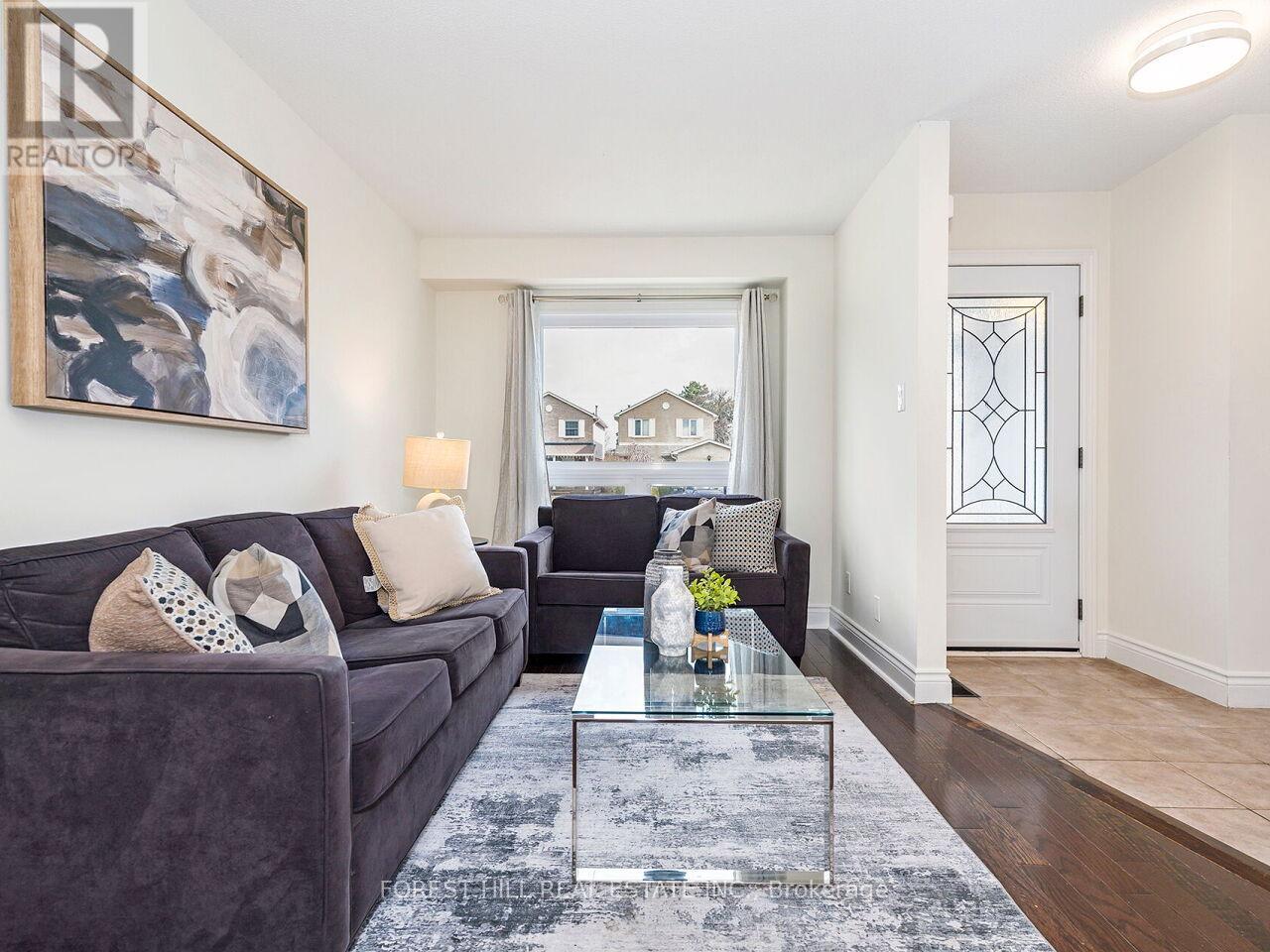 6328 Martel Court, Mississauga, Ontario  L5N 3H6 - Photo 7 - W12966480