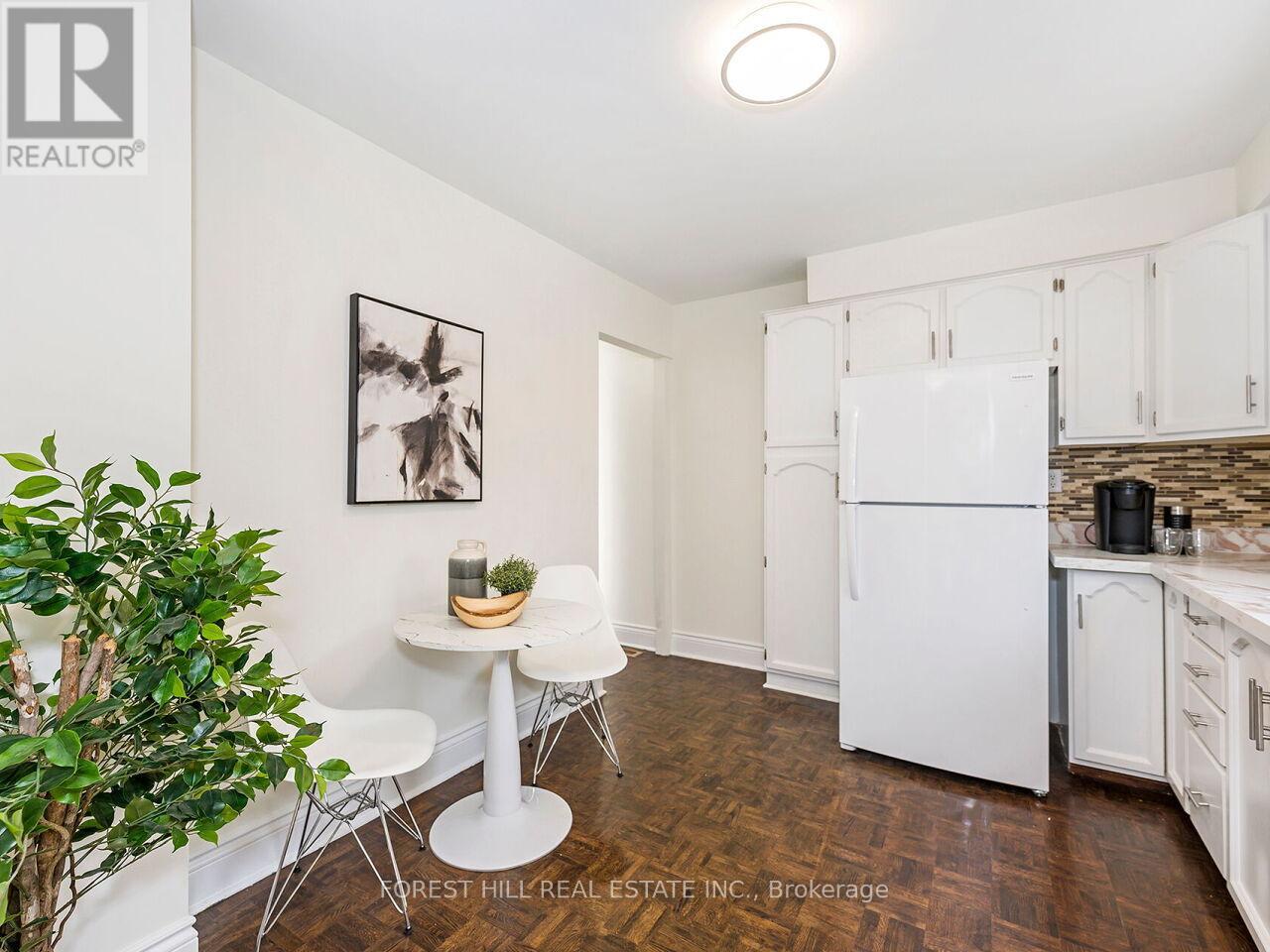 6328 MARTEL COURT Mississauga (Meadowvale), ON L5N 3H6