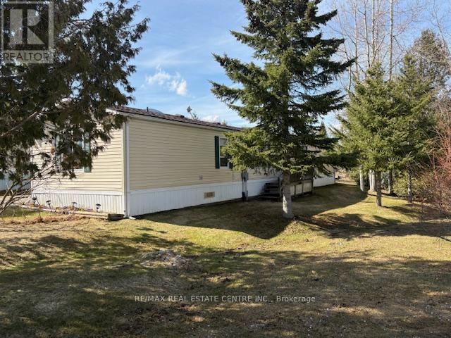 40 Maple Grove Village Road, Southgate, Ontario  N0C 1B0 - Photo 35 - X12838368