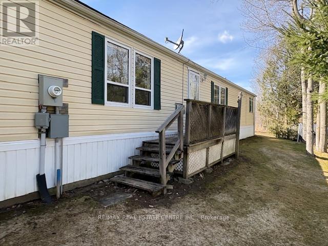 40 Maple Grove Village Road, Southgate, Ontario  N0C 1B0 - Photo 32 - X12838368