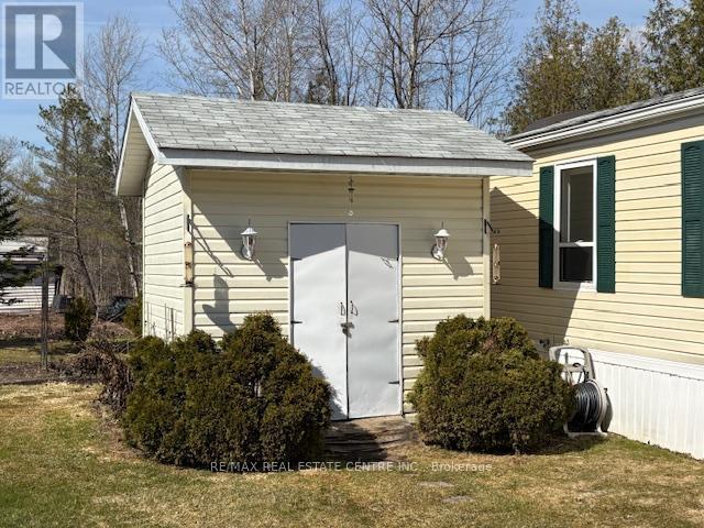 40 Maple Grove Village Road, Southgate, Ontario  N0C 1B0 - Photo 29 - X12838368