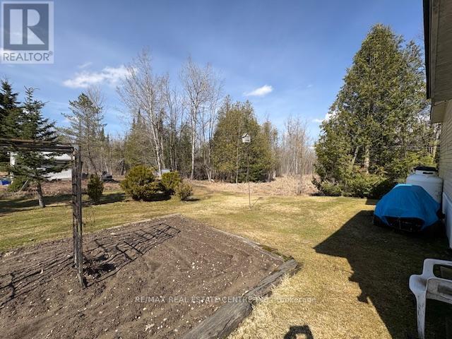 40 Maple Grove Village Road, Southgate, Ontario  N0C 1B0 - Photo 30 - X12838368