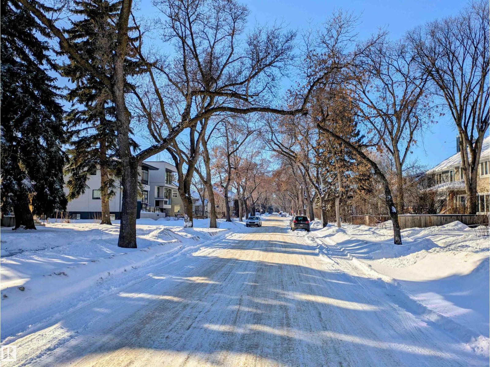 11021 80 Av Nw, Edmonton, Alberta  T6G 0R2 - Photo 8 - E4474521