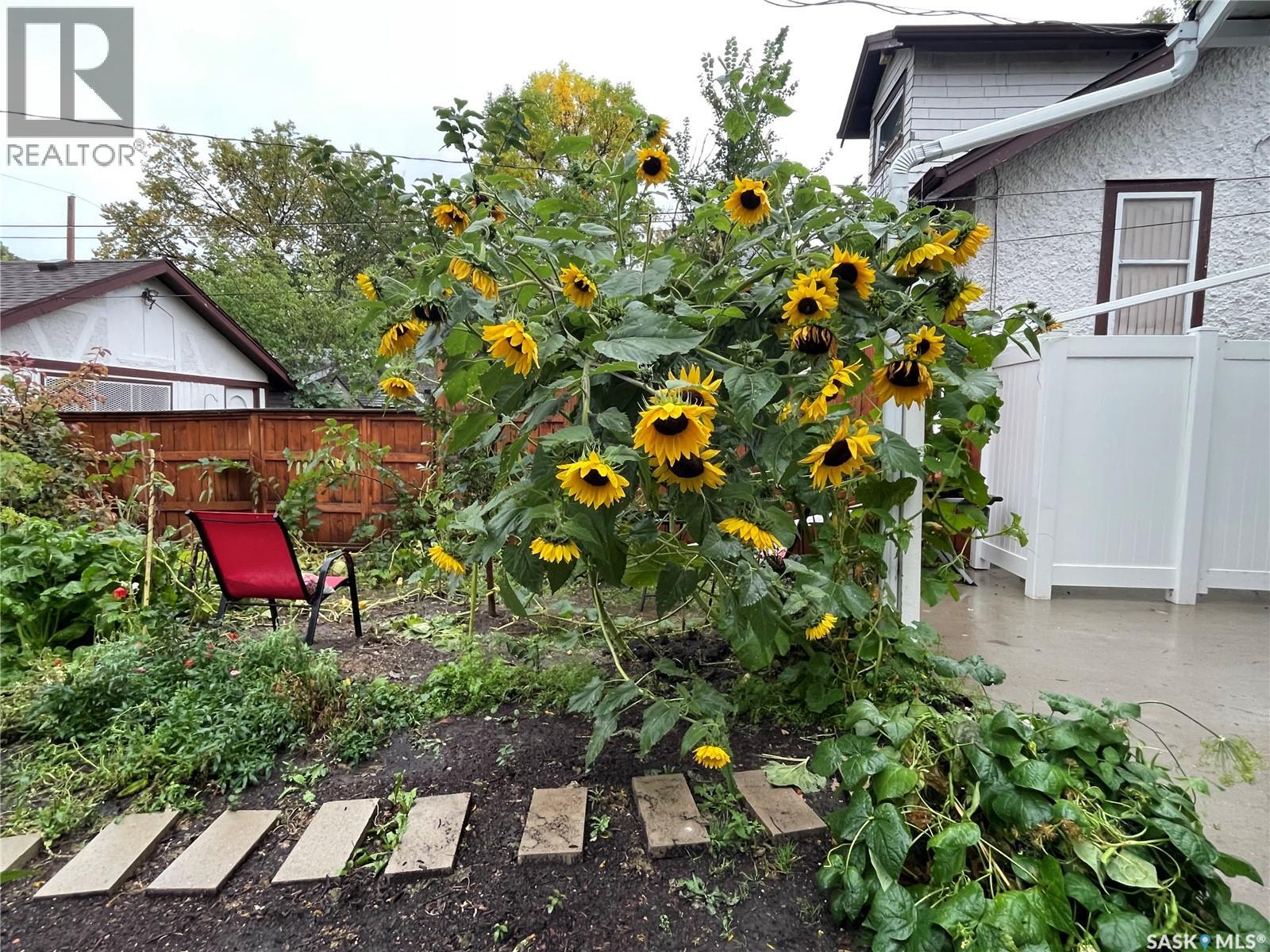 3027 Robinson Street, Regina, Saskatchewan  S4S 1V3 - Photo 26 - SK032326