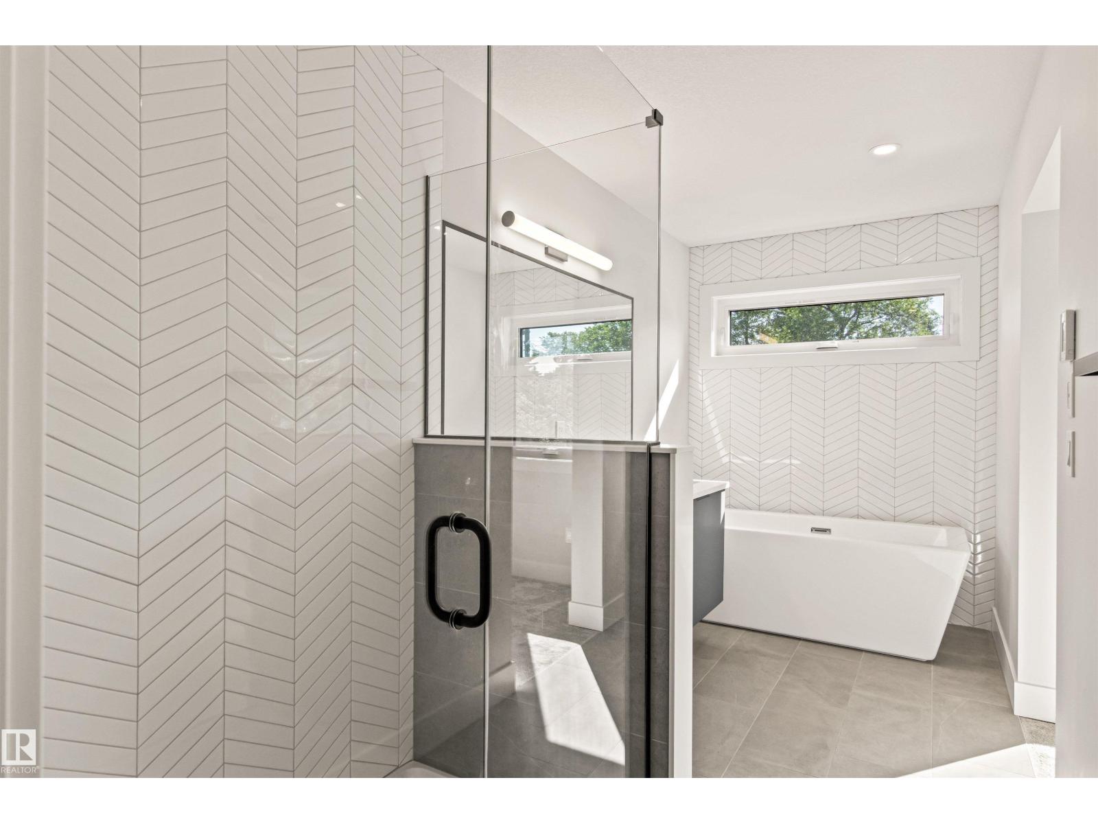 2 8343 Saskatchewan Dr Nw, Edmonton, Alberta  T6G 2A7 - Photo 32 - E4469108