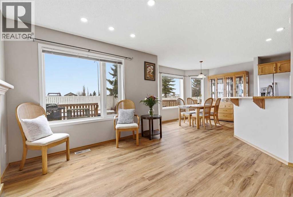 105 Douglas Ridge Circle SE, Calgary, Alberta  T2Z 3B7 - Photo 17 - A2289309