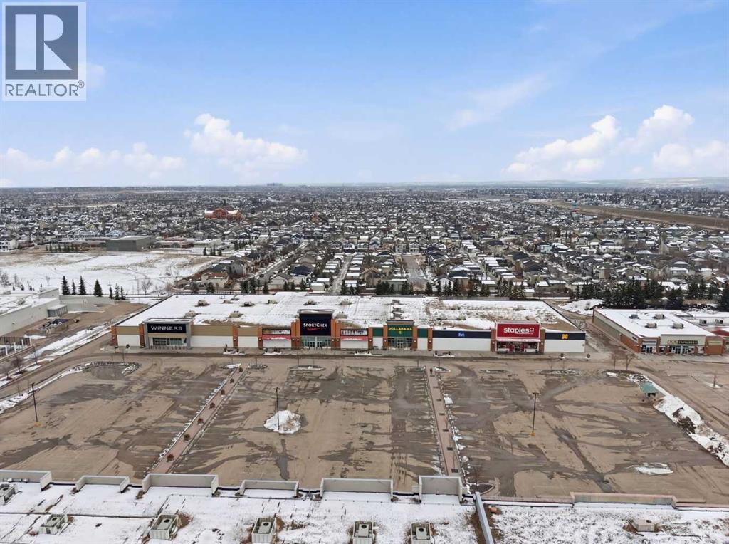 105 Douglas Ridge Circle SE, Calgary, Alberta  T2Z 3B7 - Photo 46 - A2289309