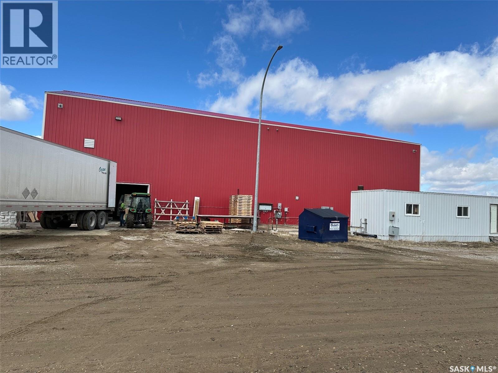 102 Industrial Drive, Bienfait, Saskatchewan  S0C 0M0 - Photo 28 - SK032410