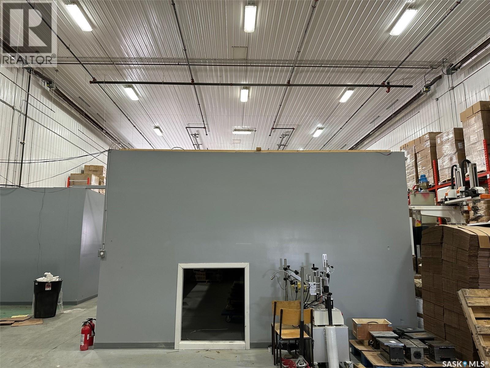 102 Industrial Drive, Bienfait, Saskatchewan  S0C 0M0 - Photo 15 - SK032410