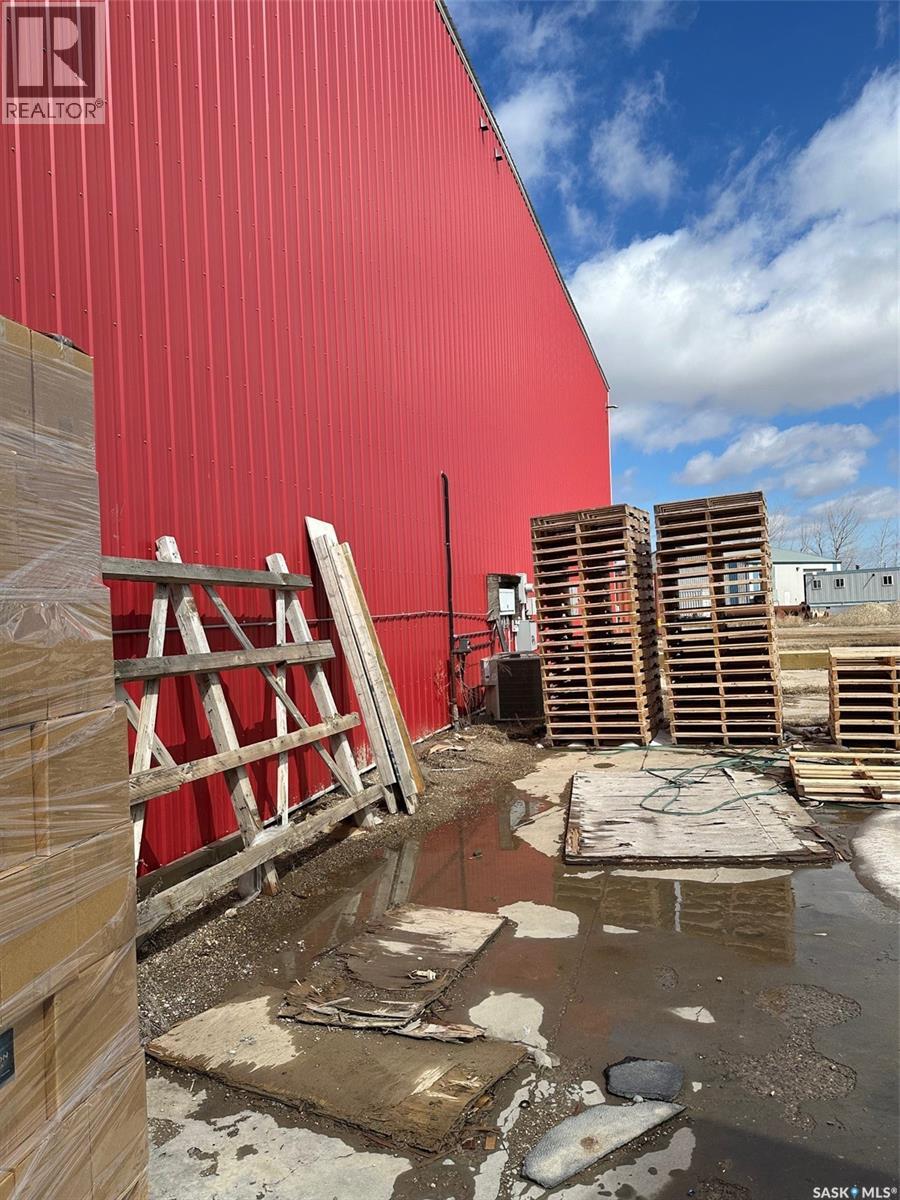 102 Industrial Drive, Bienfait, Saskatchewan  S0C 0M0 - Photo 23 - SK032410