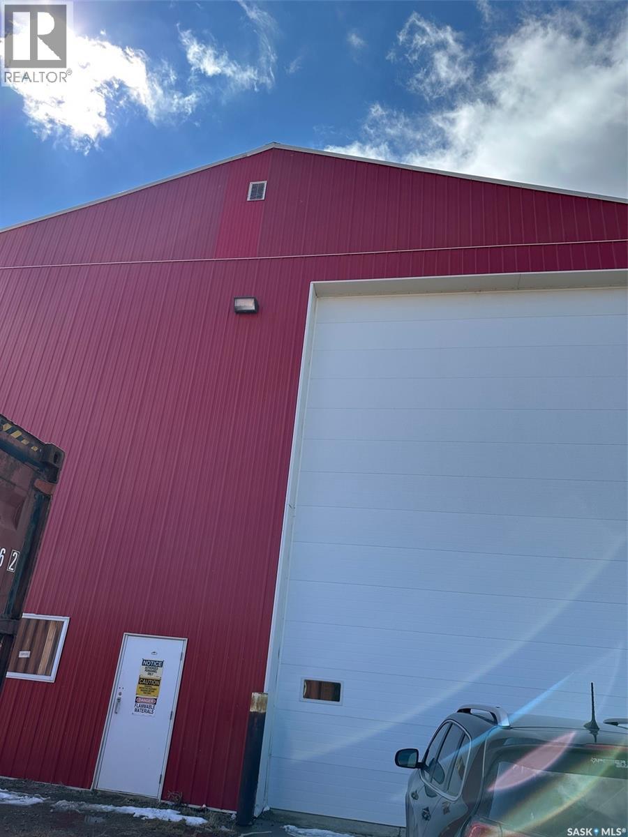 102 Industrial Drive, Bienfait, Saskatchewan  S0C 0M0 - Photo 10 - SK032410