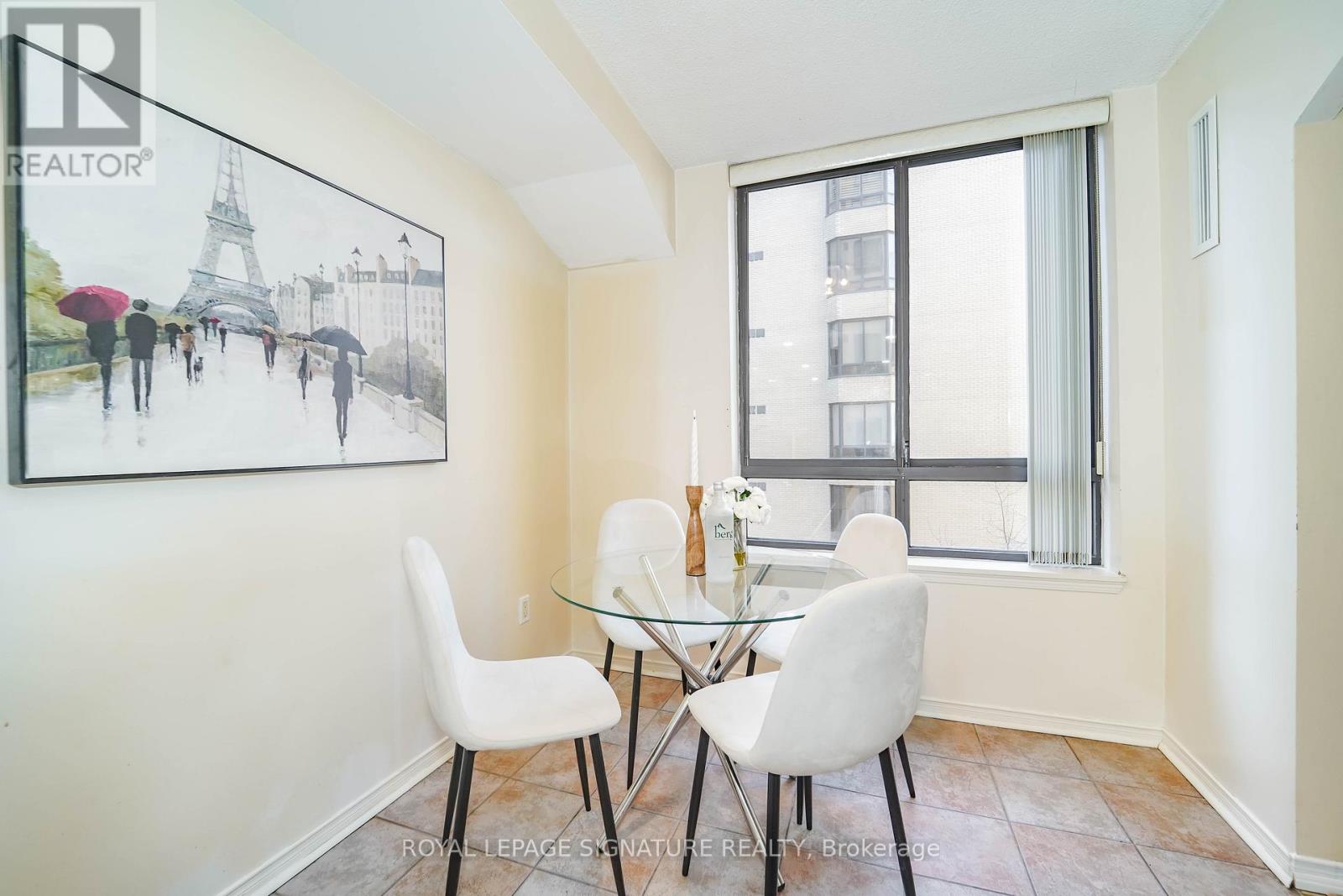 1001 - 211 St Patrick Street, Toronto, Ontario  M5T 2Y9 - Photo 19 - C12982312