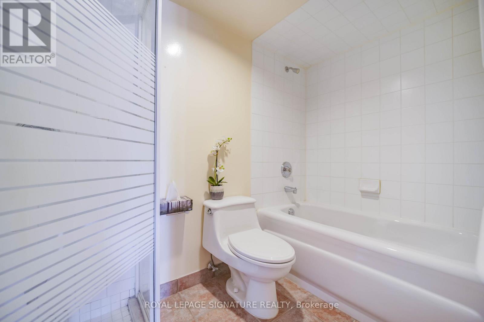 1001 - 211 St Patrick Street, Toronto, Ontario  M5T 2Y9 - Photo 30 - C12982312