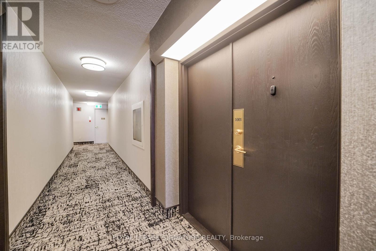 1001 - 211 St Patrick Street, Toronto, Ontario  M5T 2Y9 - Photo 7 - C12982312