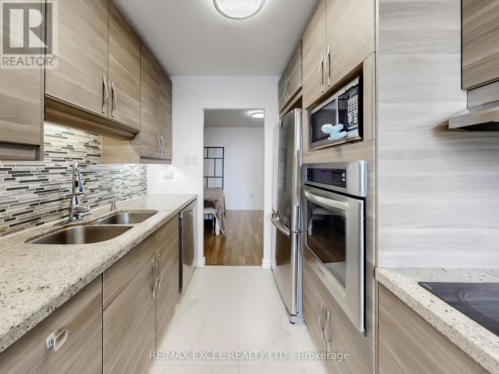 301 - 205 Hilda Avenue, Toronto, Ontario  M2M 4B1 - Photo 16 - C12982332