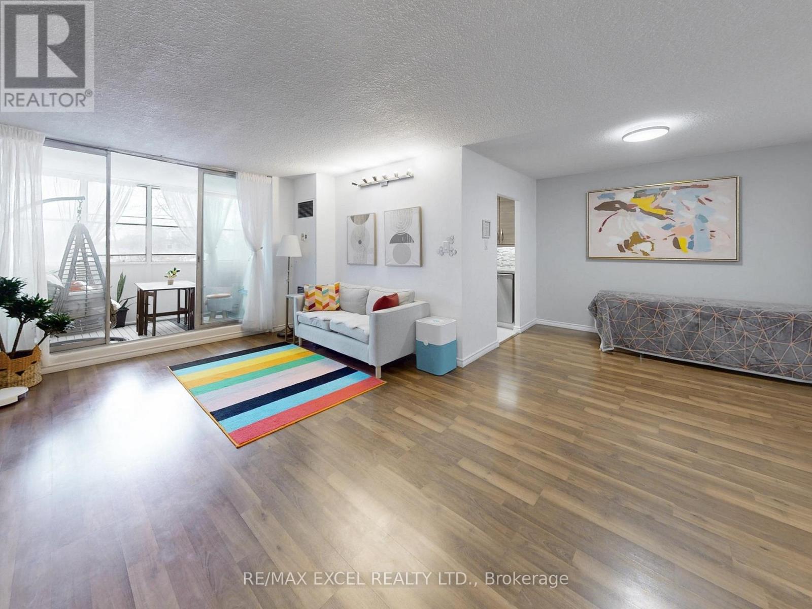 301 - 205 Hilda Avenue, Toronto, Ontario  M2M 4B1 - Photo 2 - C12982332