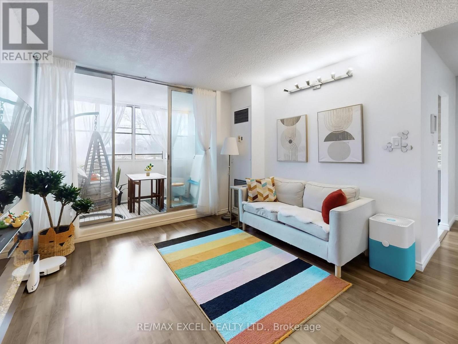 301 - 205 Hilda Avenue, Toronto, Ontario  M2M 4B1 - Photo 3 - C12982332