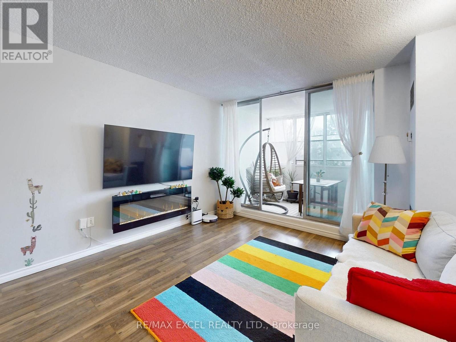 301 - 205 Hilda Avenue, Toronto, Ontario  M2M 4B1 - Photo 4 - C12982332