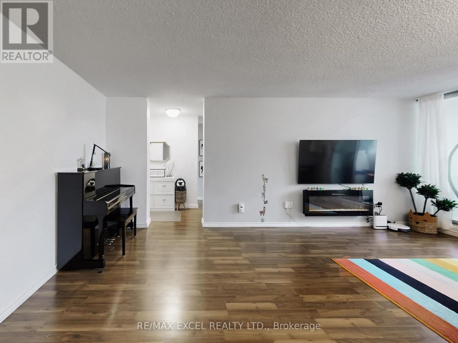 301 - 205 Hilda Avenue, Toronto, Ontario  M2M 4B1 - Photo 7 - C12982332