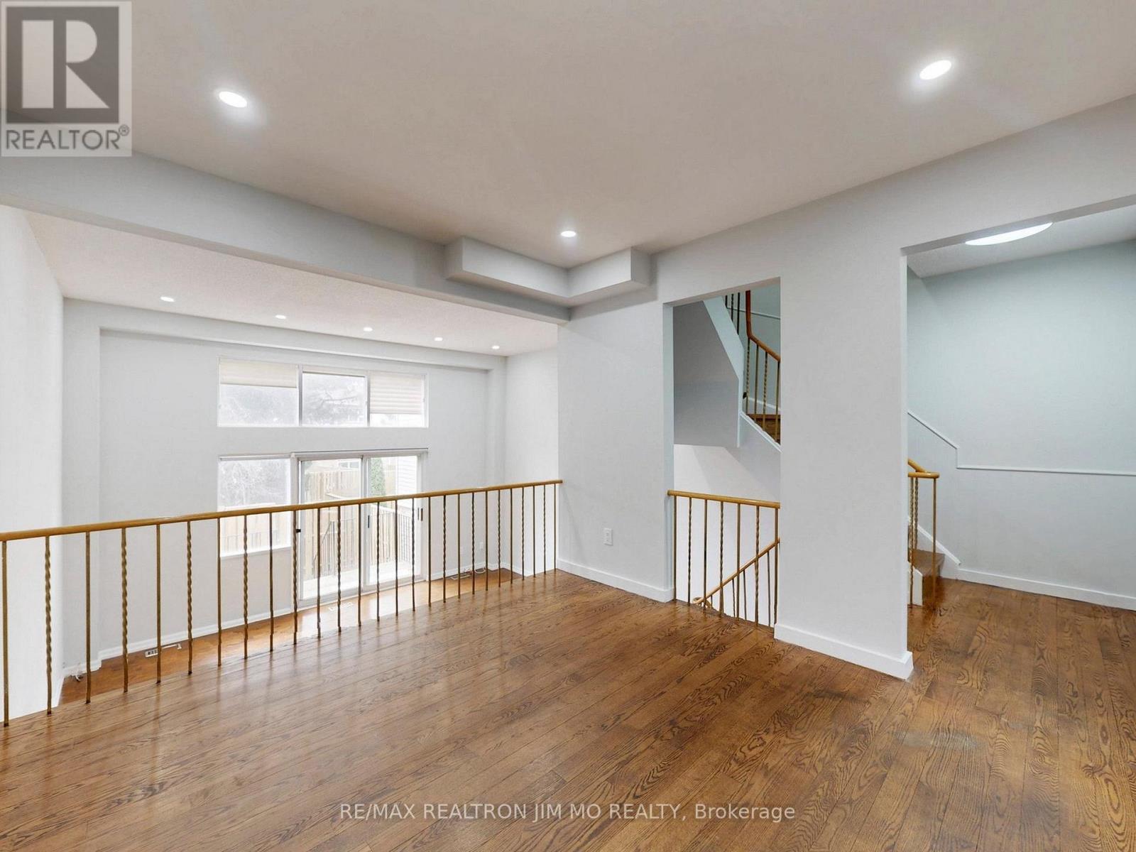 130 Jenny Wren Way, Toronto, Ontario  M2H 2Z2 - Photo 11 - C12982474