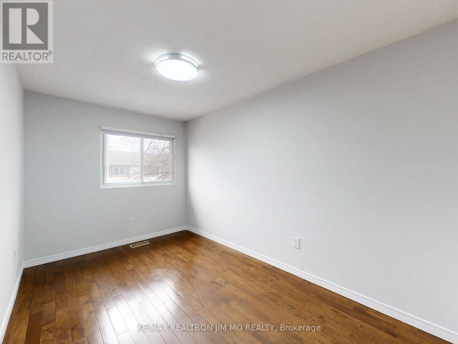 130 Jenny Wren Way, Toronto, Ontario  M2H 2Z2 - Photo 33 - C12982474