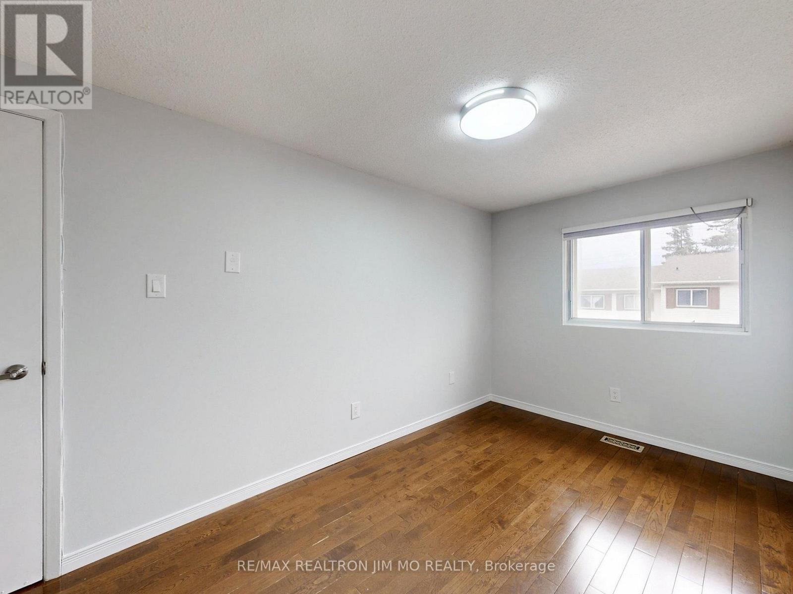 130 Jenny Wren Way, Toronto, Ontario  M2H 2Z2 - Photo 35 - C12982474