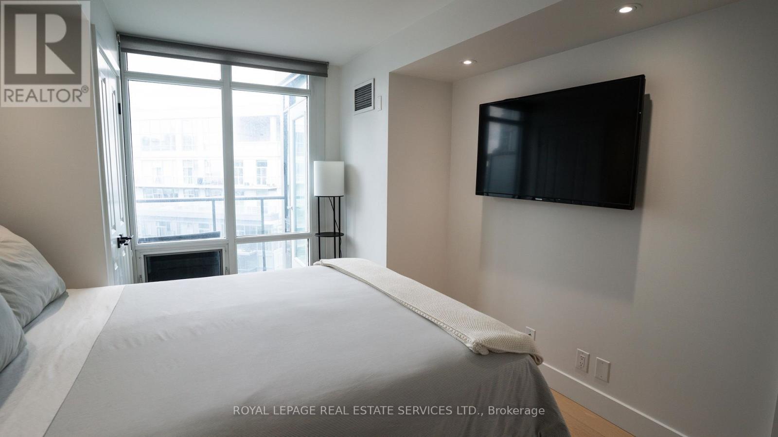 3210 - 361 Front St. Street W, Toronto, Ontario  M5V 3R5 - Photo 10 - C12982488