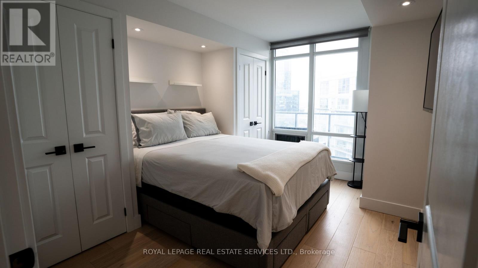 3210 - 361 Front St. Street W, Toronto, Ontario  M5V 3R5 - Photo 9 - C12982488