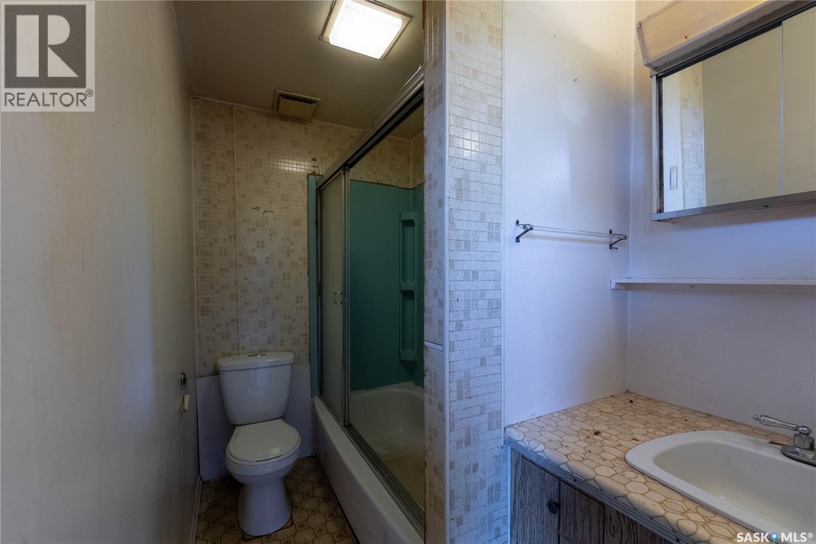 116 Rouleau Street, Rouleau, Saskatchewan  S0G 4H0 - Photo 18 - SK032580