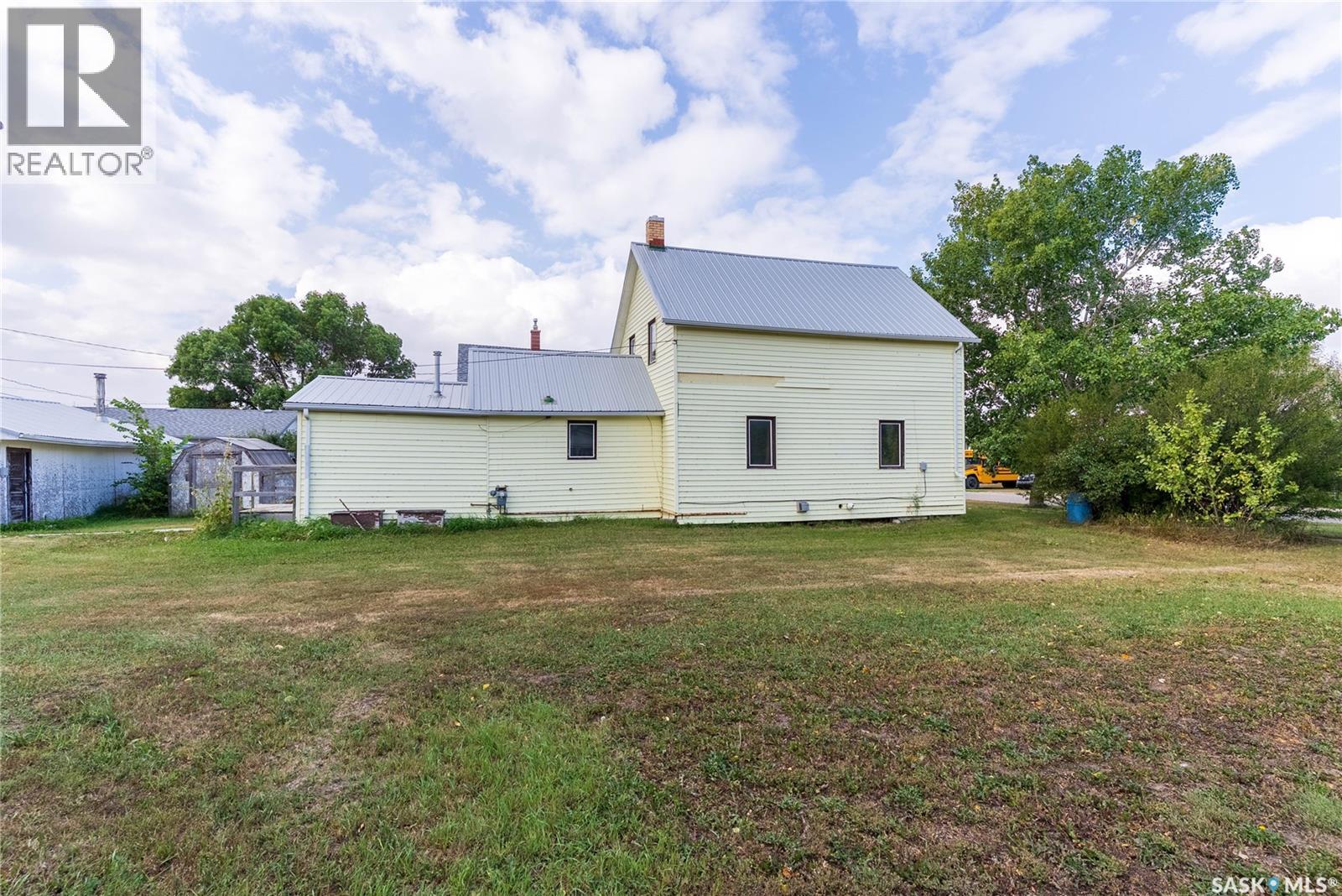 116 Rouleau Street, Rouleau, Saskatchewan  S0G 4H0 - Photo 29 - SK032580