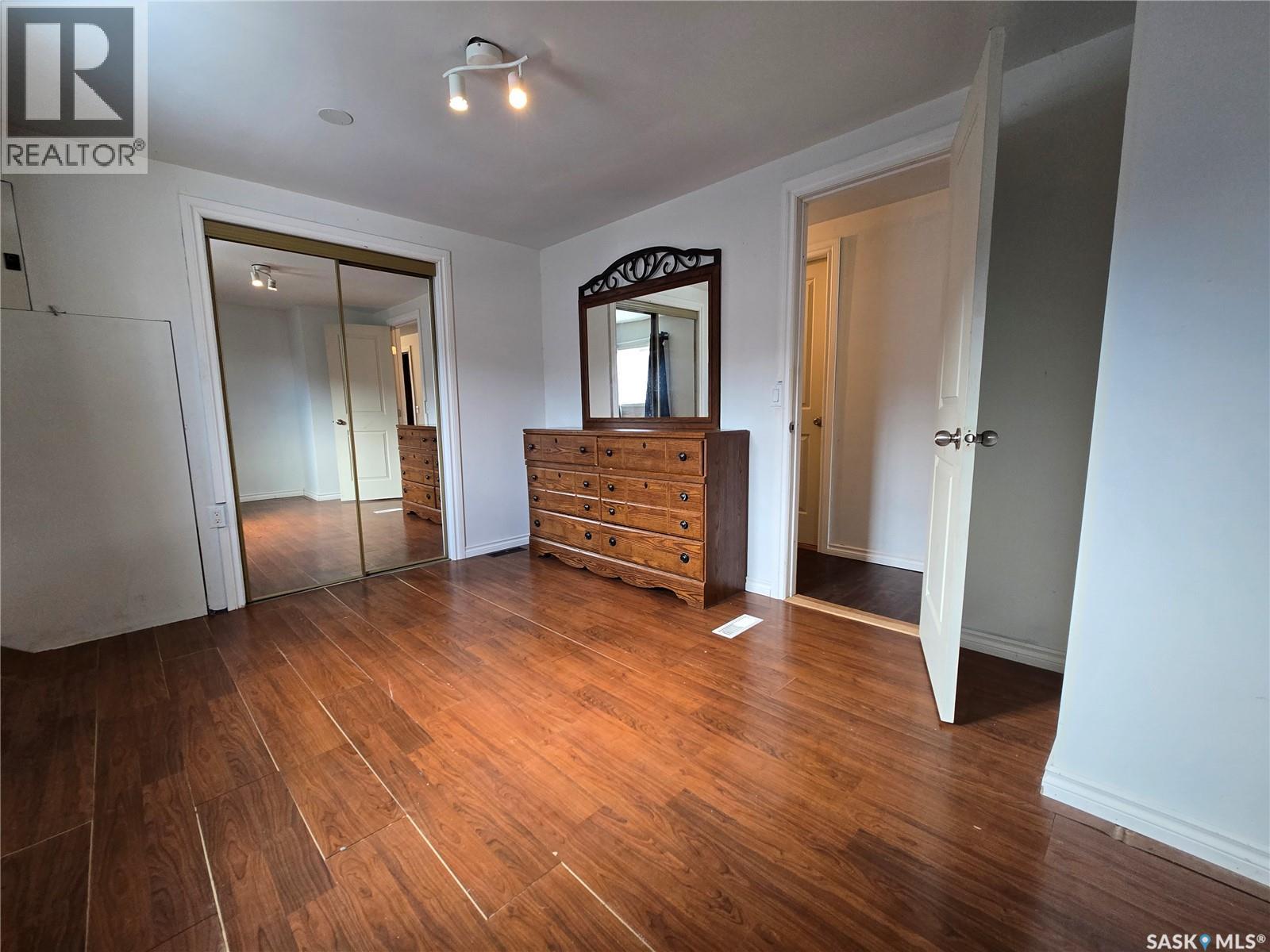 145 Laing Crescent, Weyburn, Saskatchewan  S4H 2R8 - Photo 10 - SK032579