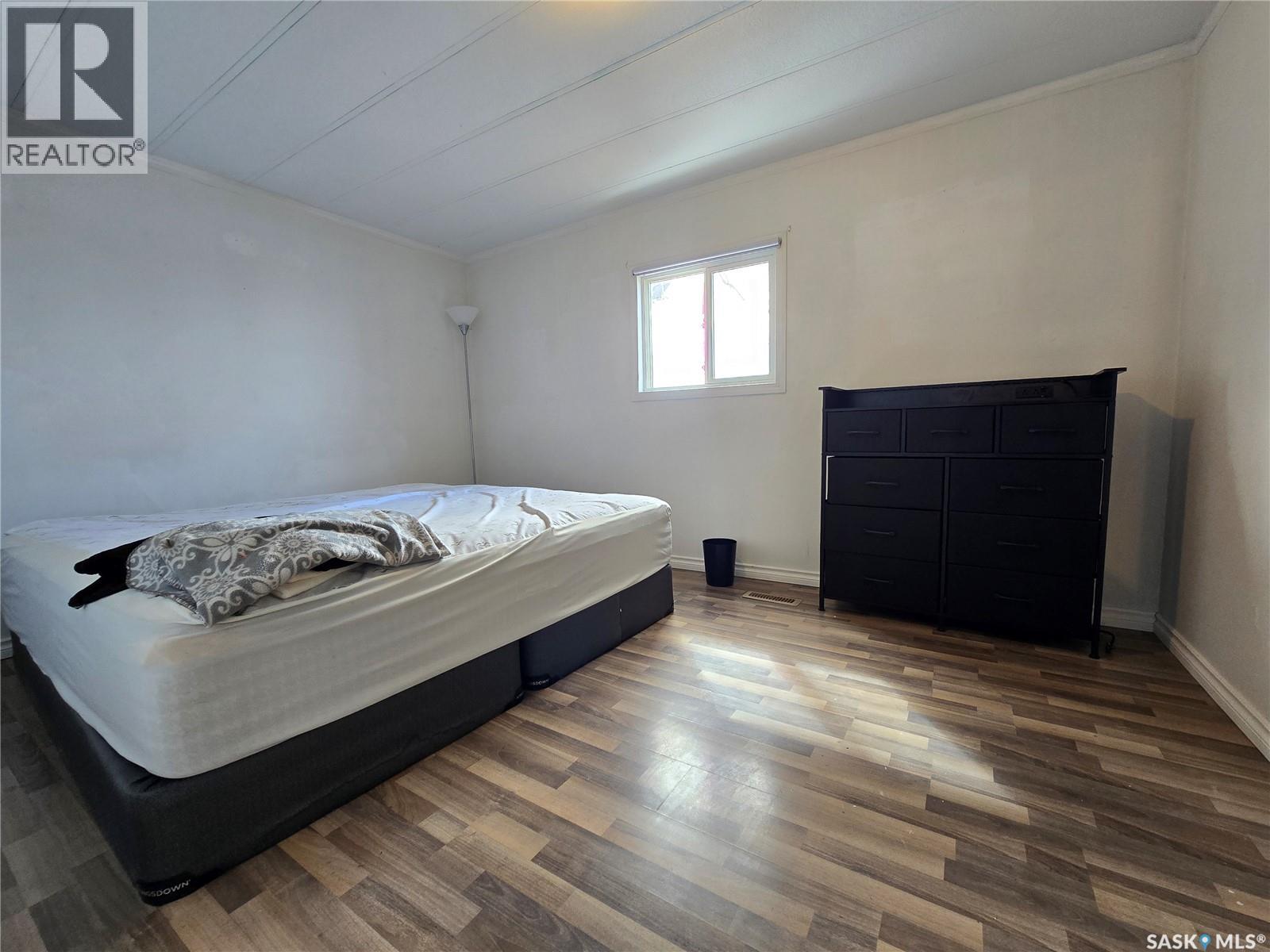 145 Laing Crescent, Weyburn, Saskatchewan  S4H 2R8 - Photo 13 - SK032579