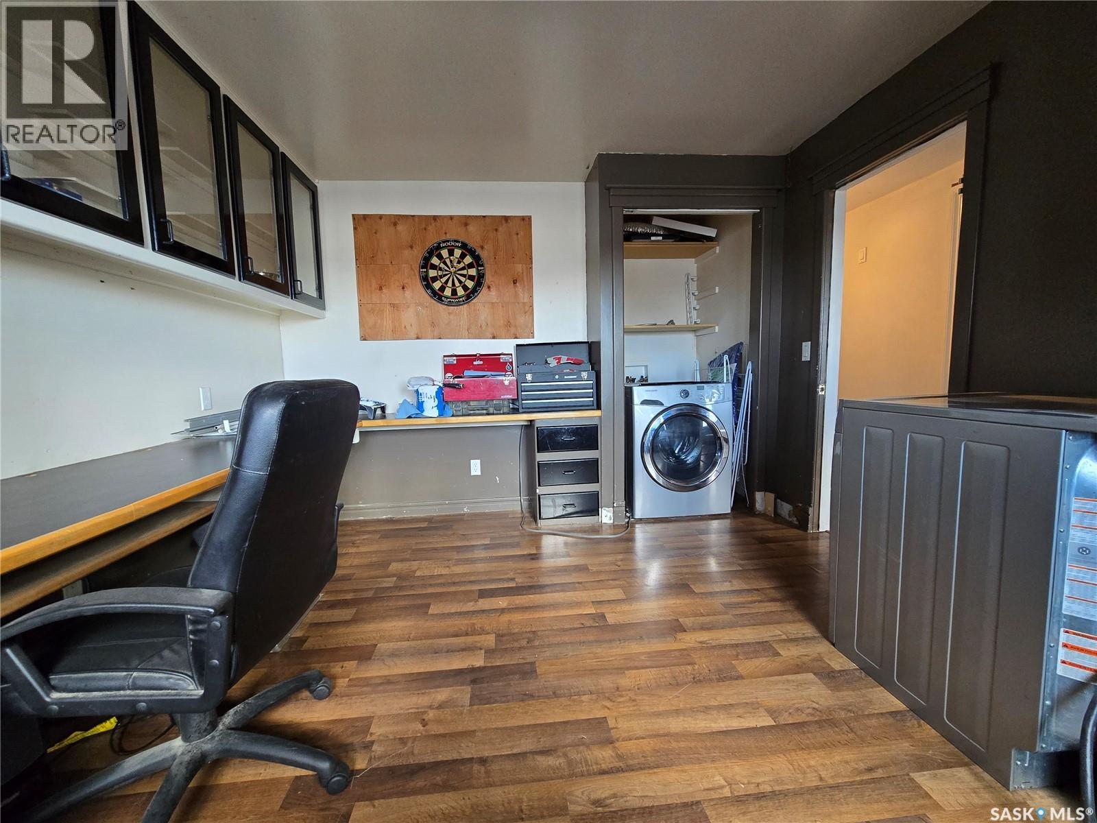 145 Laing Crescent, Weyburn, Saskatchewan  S4H 2R8 - Photo 15 - SK032579