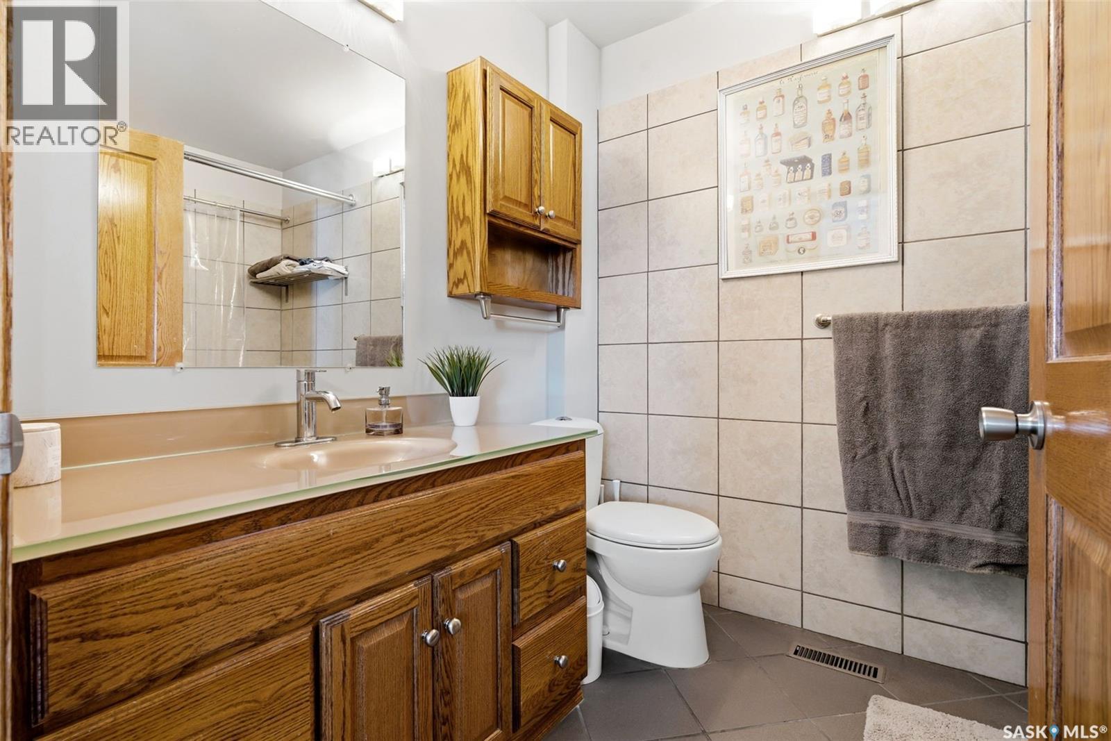 800 Pheasant Street, Grenfell, Saskatchewan  S0G 2B0 - Photo 12 - SK032532