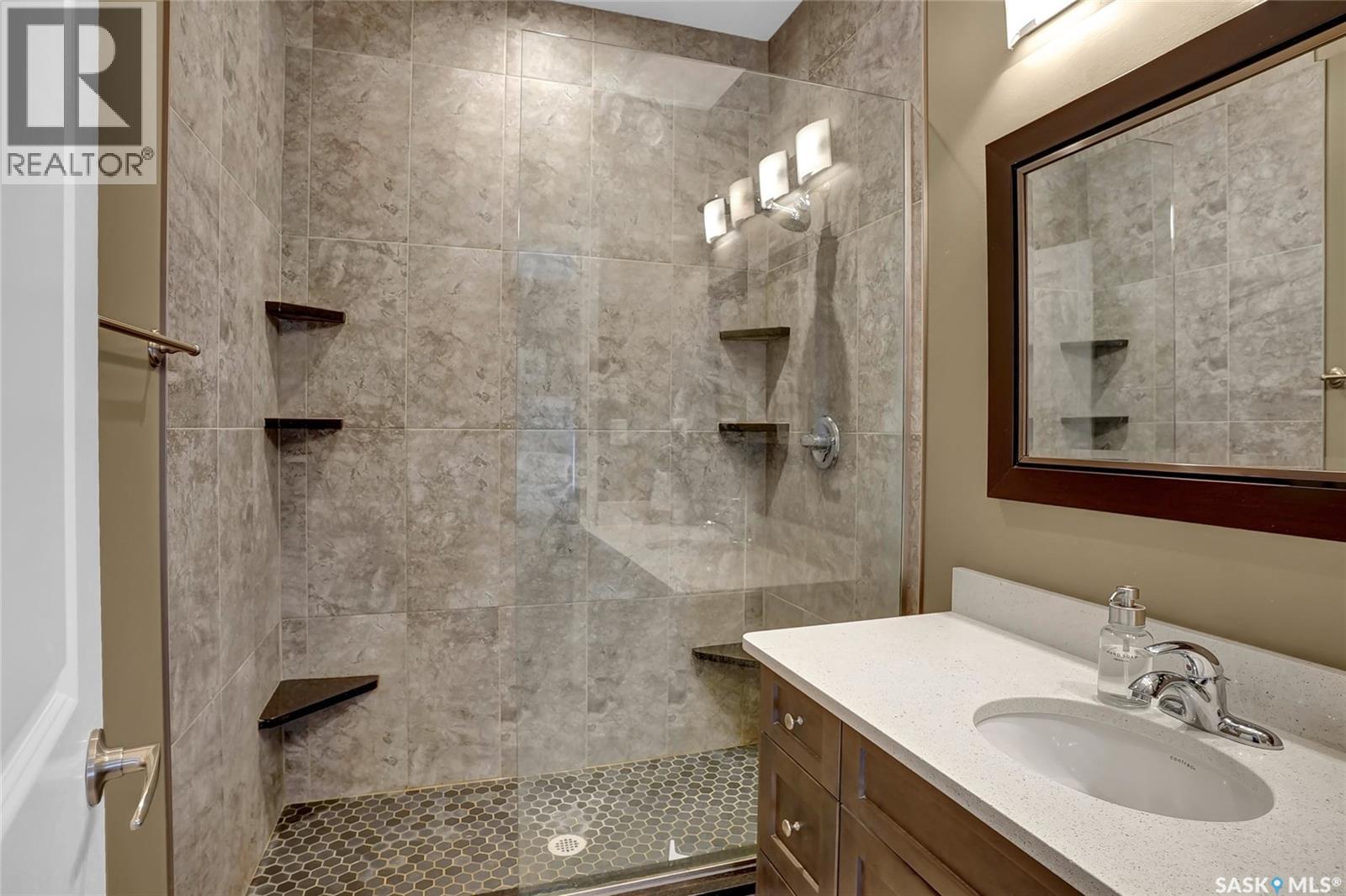 127 Hodges Crescent, Moose Jaw, Saskatchewan  S6J 0B1 - Photo 19 - SK032444