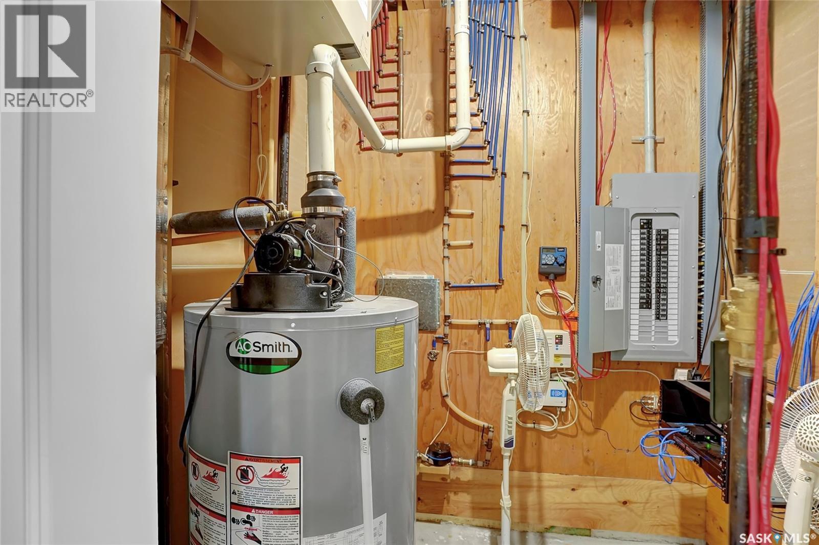 127 Hodges Crescent, Moose Jaw, Saskatchewan  S6J 0B1 - Photo 38 - SK032444