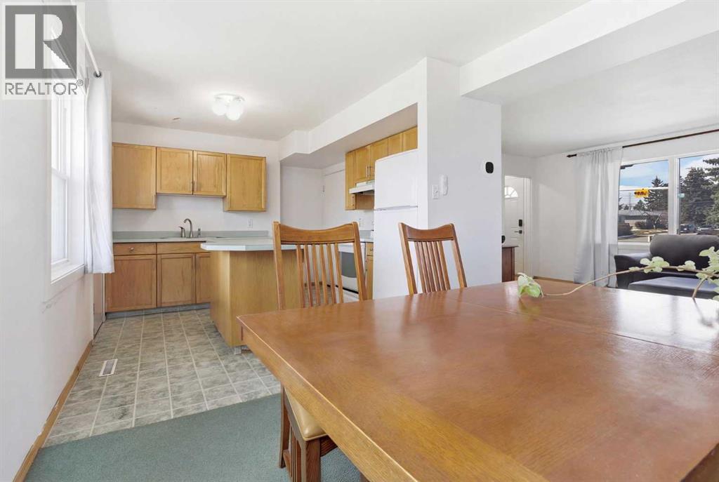 433, 4525 31 Street SW, Calgary, Alberta  T3E 2P8 - Photo 12 - A2300406