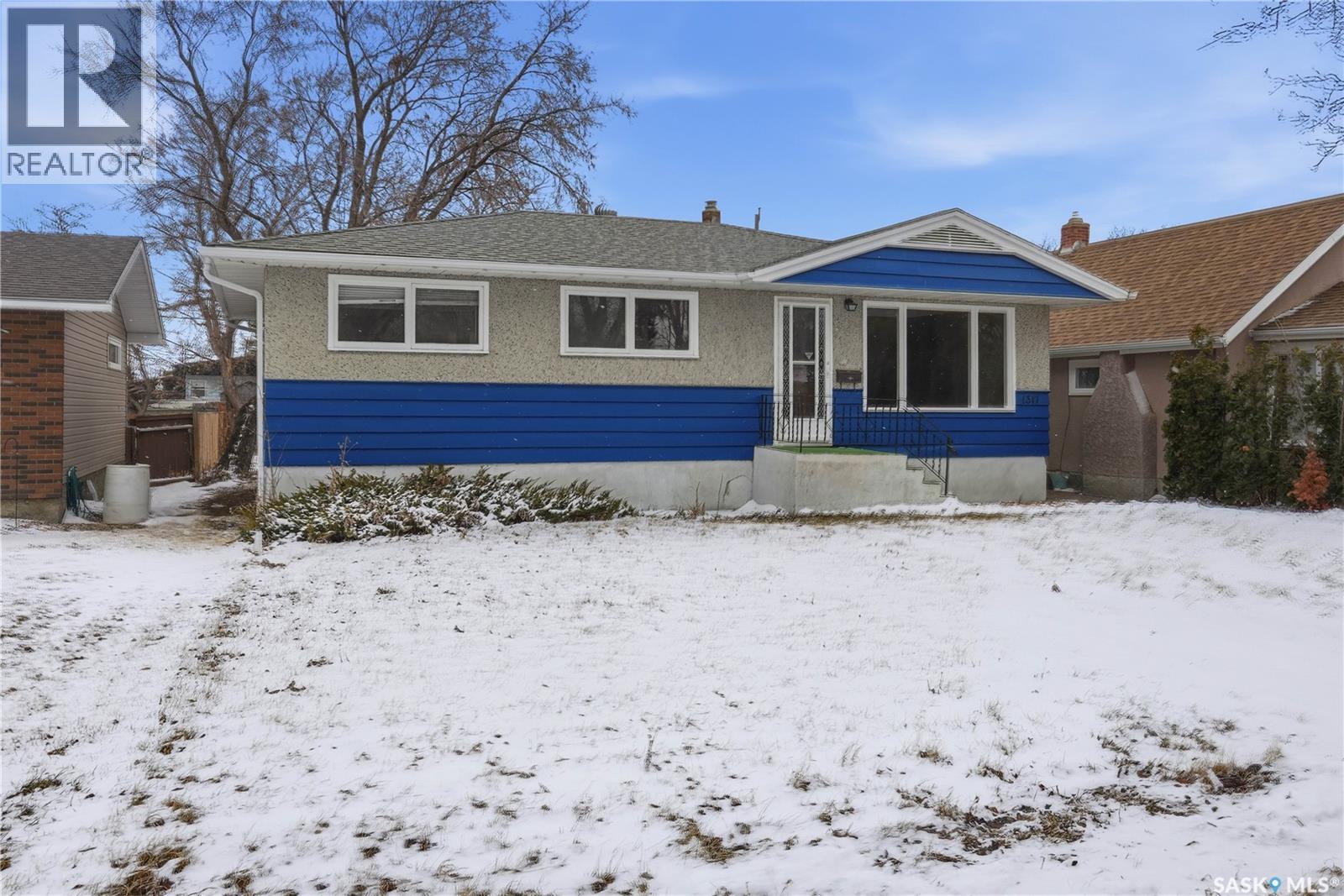 1317 6th AVENUE NW, Moose Jaw, Saskatchewan