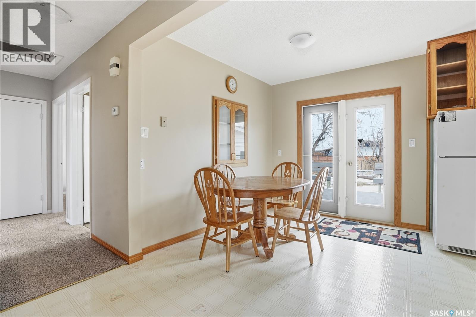 1317 6th Avenue Nw, Moose Jaw, Saskatchewan  S6H 4A9 - Photo 7 - SK032352