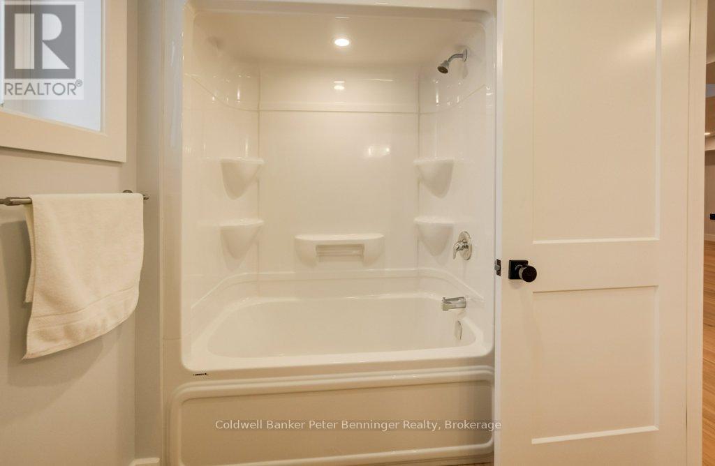 8 Mel Street, South Bruce, Ontario  N0G 2J0 - Photo 41 - X12703362