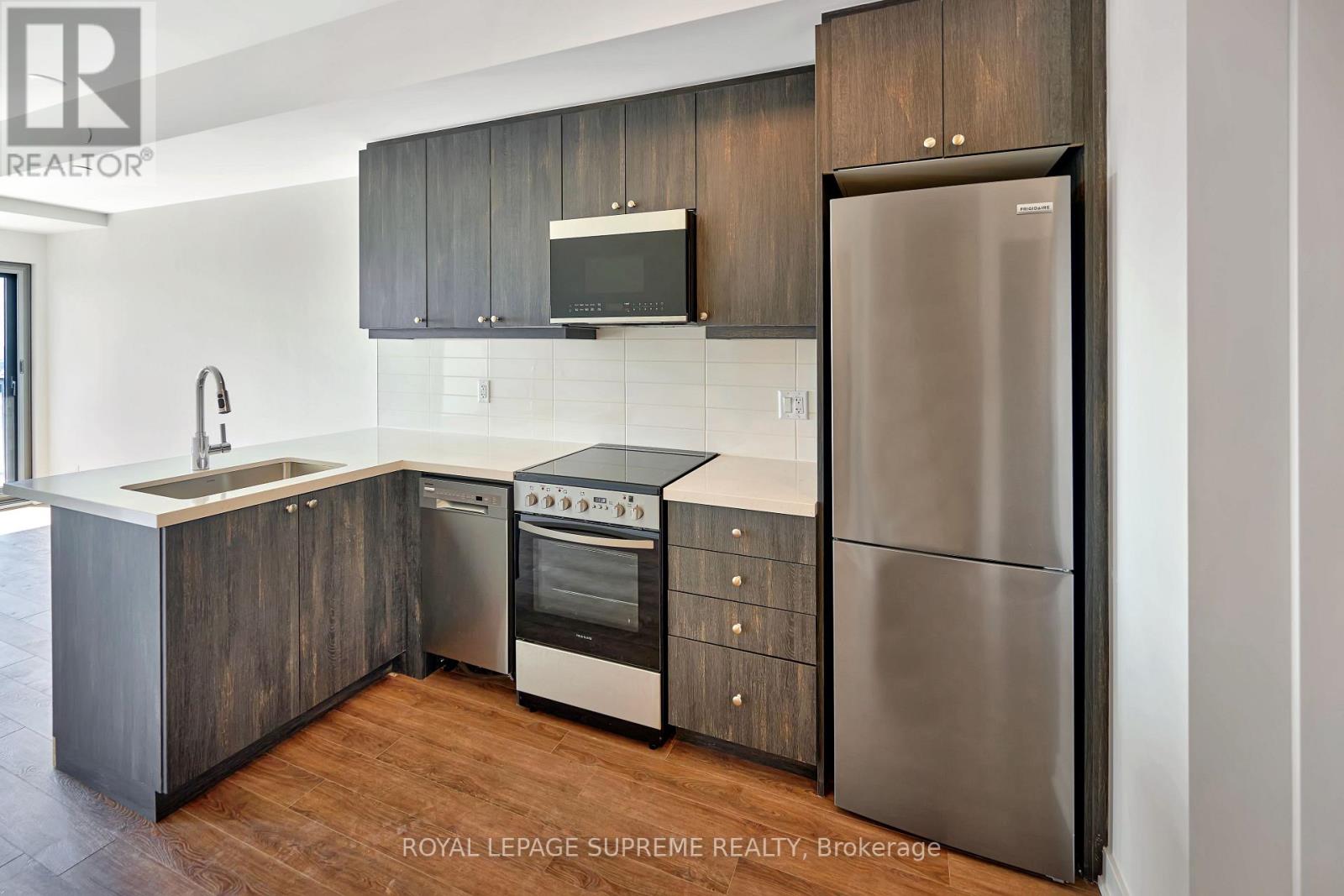 1020 - 51 Clarington Boulevard, Clarington, Ontario  L1C 7J8 - Photo 2 - E12982424